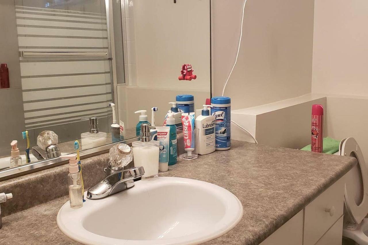 Farhad'S B&B Abbotsford Extérieur photo